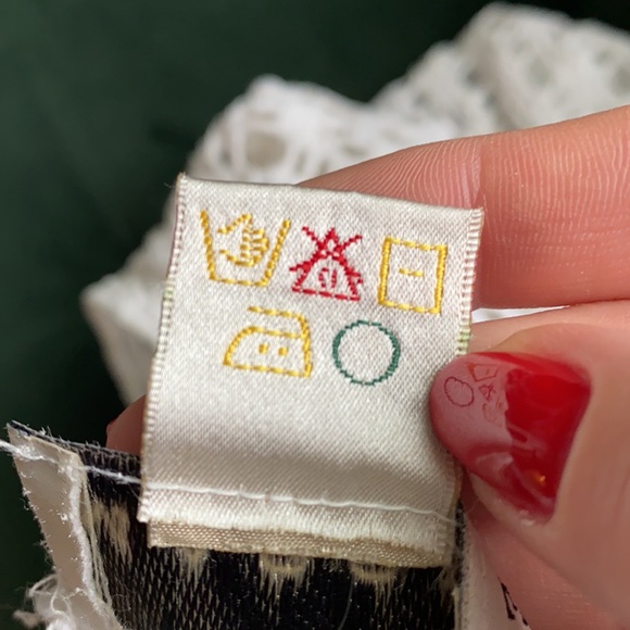 Crochet Button Down White Short Sleeve Top Boho - Picture 6 of 6